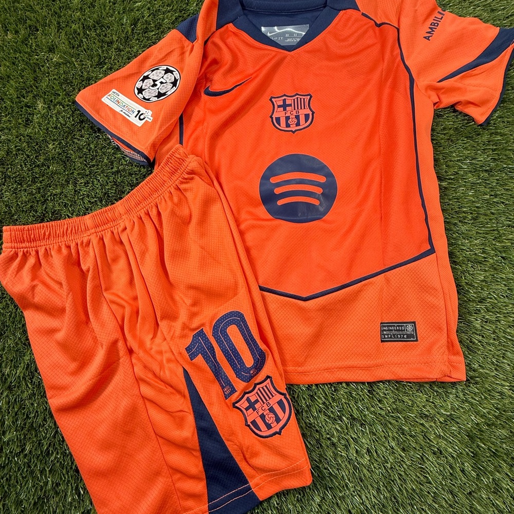 Lamine Yamal kids Soccer Jersey Set
